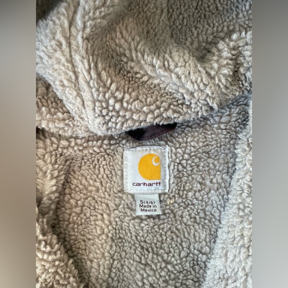 Carhartt women’s Sherpa lined washed duck jacket - size small (4-6) - Picture 3 of 12